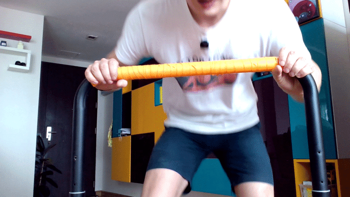 coller bande grip barre
